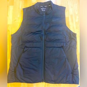 Men’s Nike Aeroloft Golf Vest XL